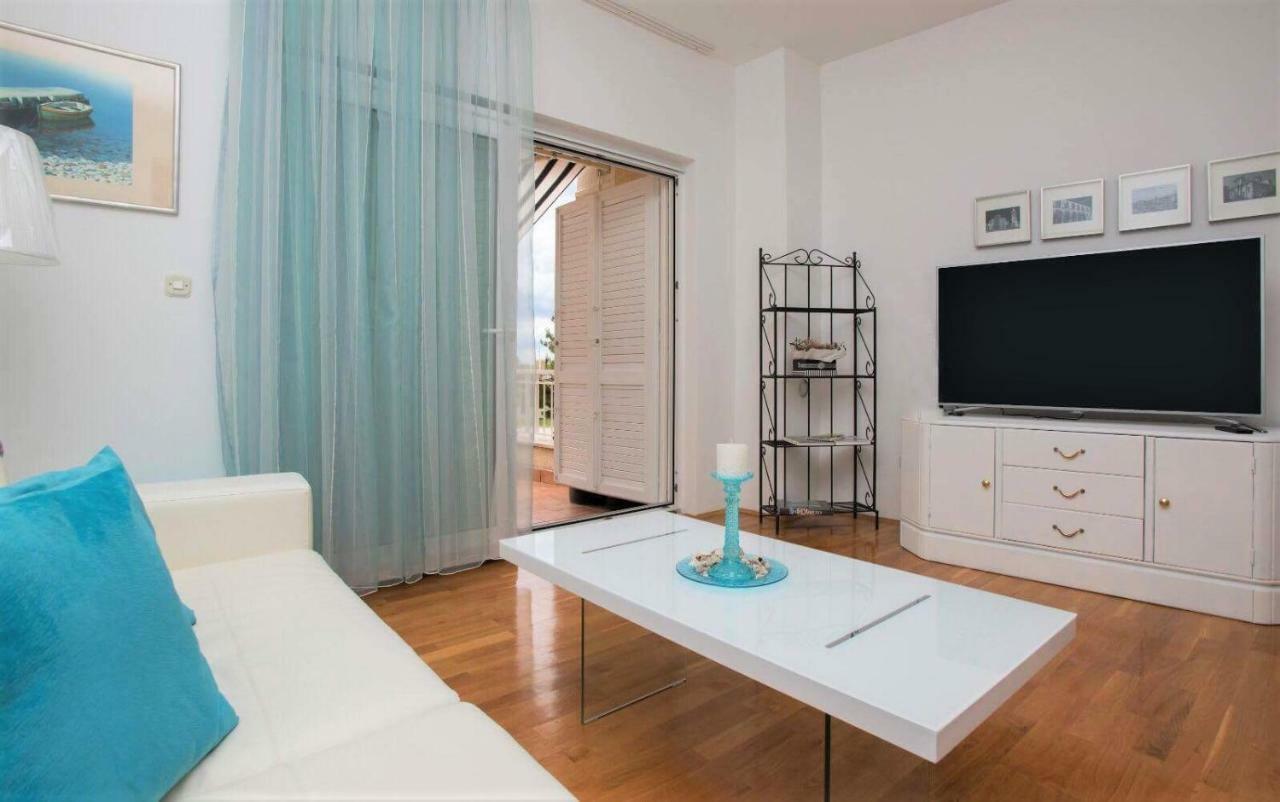 Andor - Lux, Two Beautiful Terraces With Sea & Sunset View Apartment Makarska Exterior photo