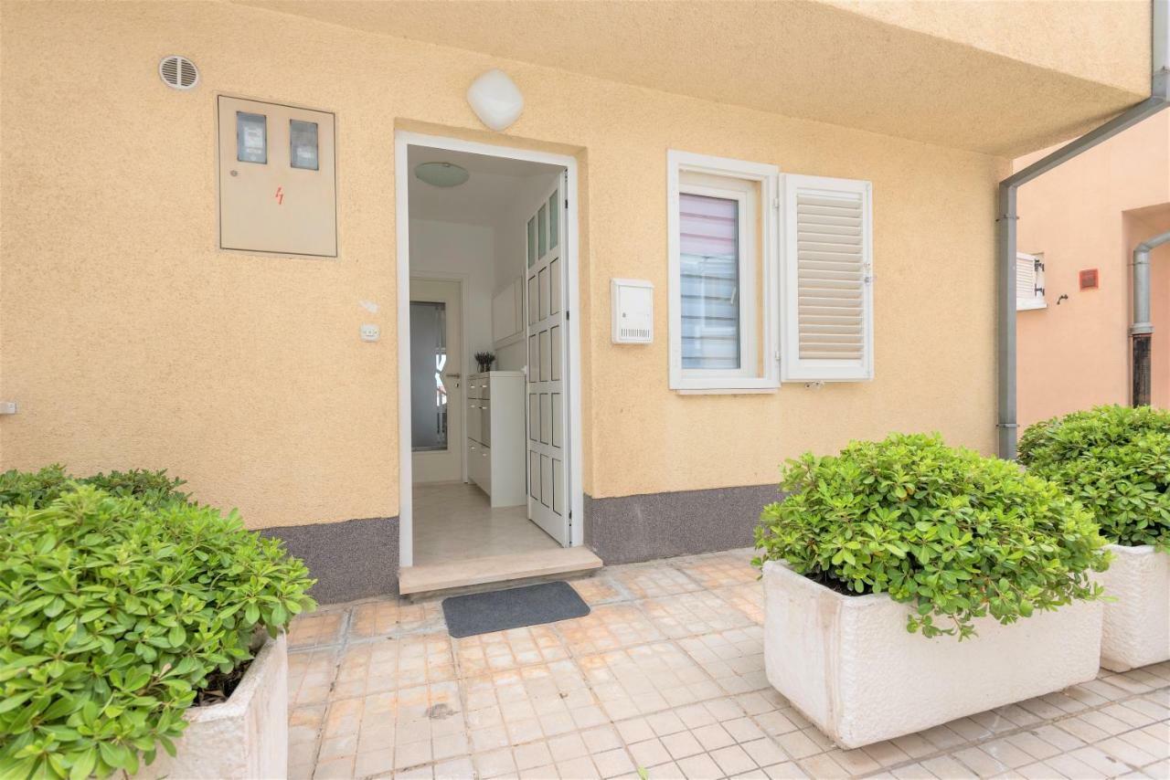 Andor - Lux, Two Beautiful Terraces With Sea & Sunset View Apartment Makarska Exterior photo