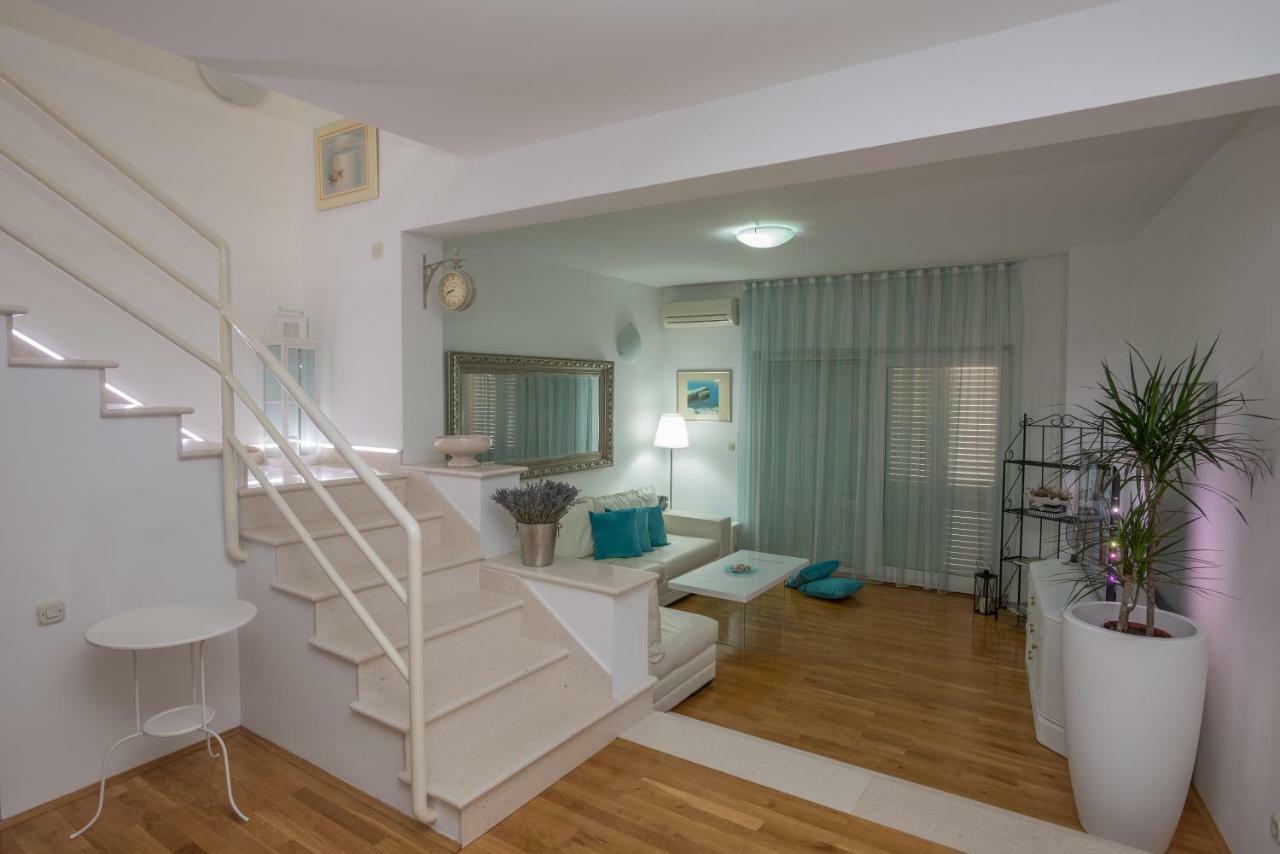 Andor - Lux, Two Beautiful Terraces With Sea & Sunset View Apartment Makarska Exterior photo